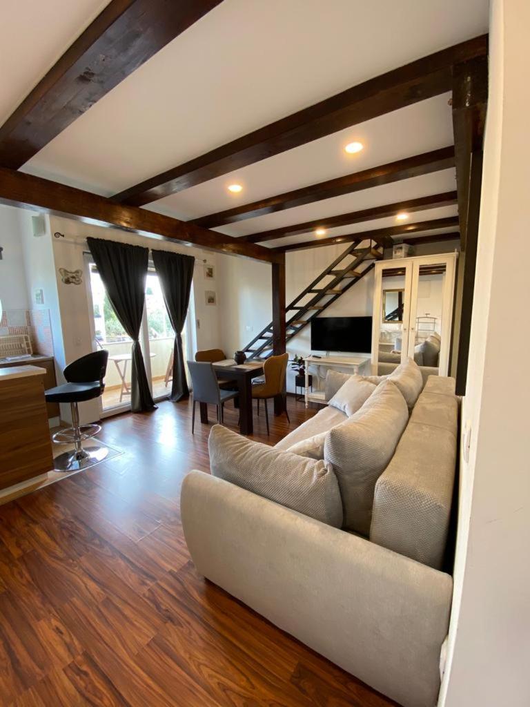 Apartments Emma 比奥格勒·纳·莫鲁 客房 照片