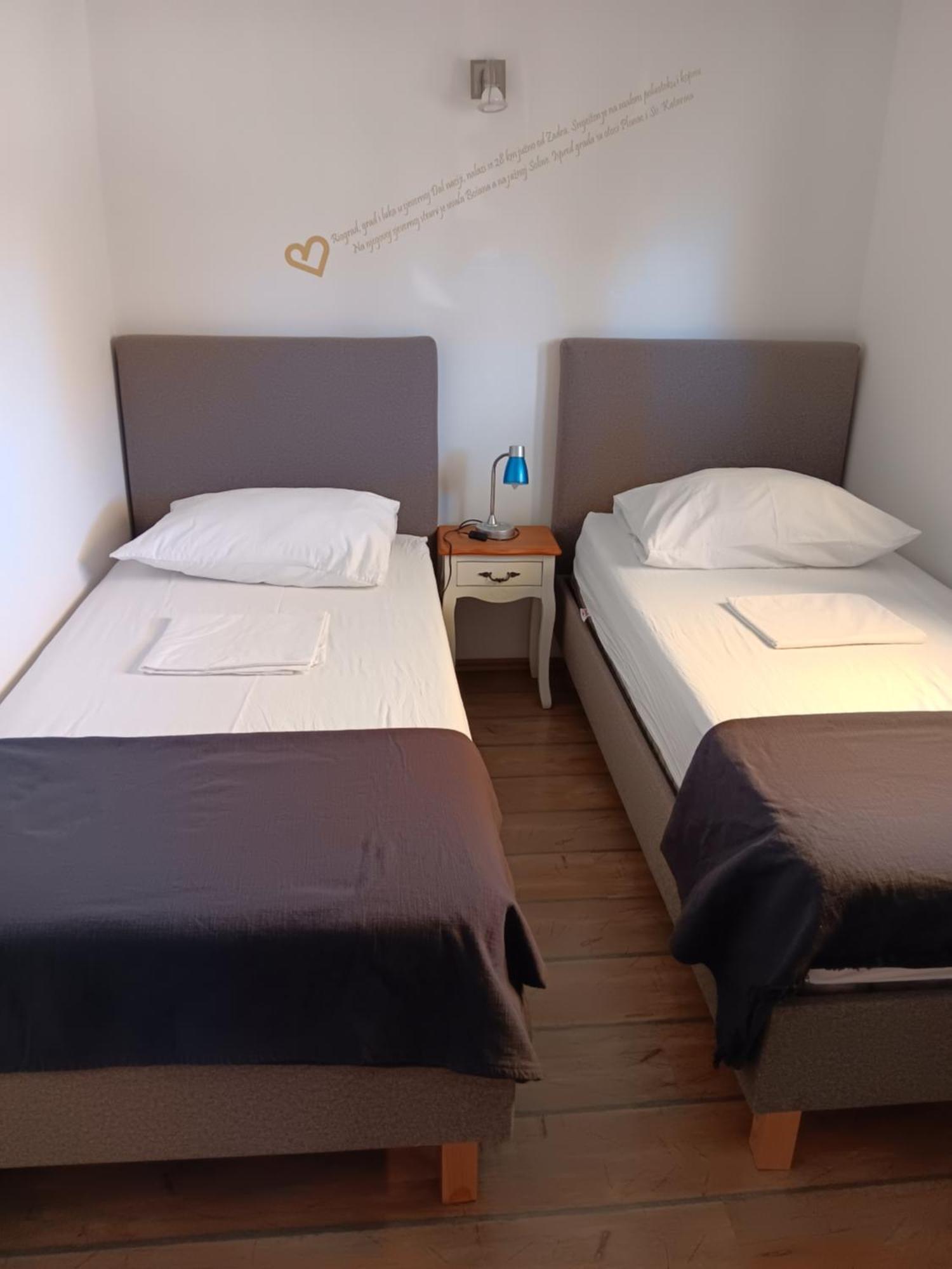 Apartments Emma 比奥格勒·纳·莫鲁 外观 照片