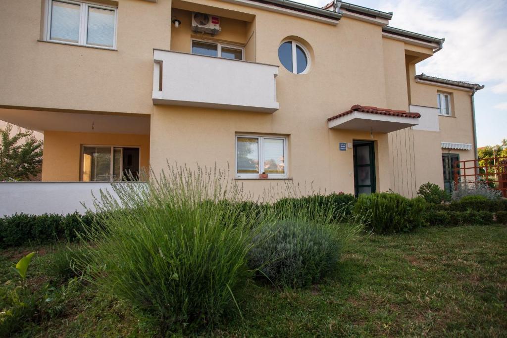 Apartments Emma 比奥格勒·纳·莫鲁 外观 照片